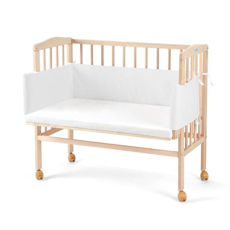 Patut co-sleeping Waldin, 90x55 cm, fag, vopsea certificata, roti, saltea, aparatoare incluse, laterala detasabila, natur