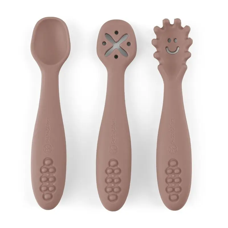Set 3 lingurite, Petite&Mars, Take&Match, Din silicon, Diverse forme, Pentru supa, paste, alimente usoare, Dezvolta simturile si abilitatile senzoriale, Adecvate pentru masina de spalat vase, Fara BPA, 6 luni+, Velvet Latte, Maro