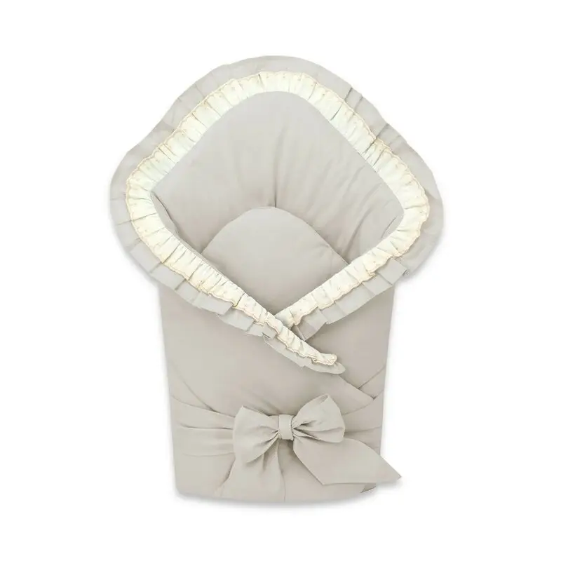 Paturica de infasat, MimiNu, Cu volanase si dantela, Cu multiple utilizari, Cu inchidere cu panglica, Dimensiune 75x75 cm, Din bumbac certificat Oeko Tex Standard 100, Beige