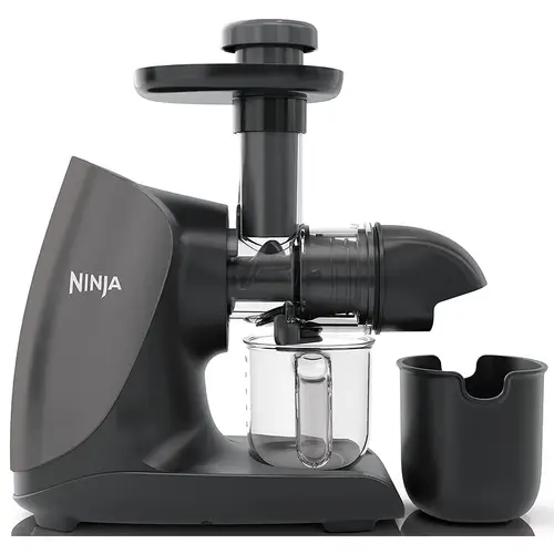 Storcator de fructe si legume cu presare la rece Ninja JC100EU, 150 w, Recipient suc 470 ml, Recipient pulpa 710 ml, Negru