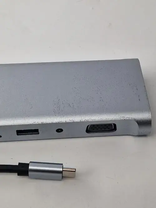 Docking station Gembird 8-in-1, USB-C, USB-A 3.1 x 4, HDMI x 1, DP x 1, VGA x 1, RJ45 x 1, PD 60 W, SD, microSD, Audio, Argintiu, A-CM-COMBO8-01