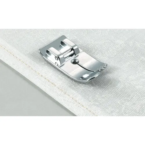 Piciorus pentru cusaturi drepte Brother F042N