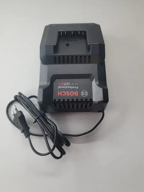 Incarcator rapid Bosch Professional 1600A019RJ, 14.4-18 V, 4 A curent incarcare