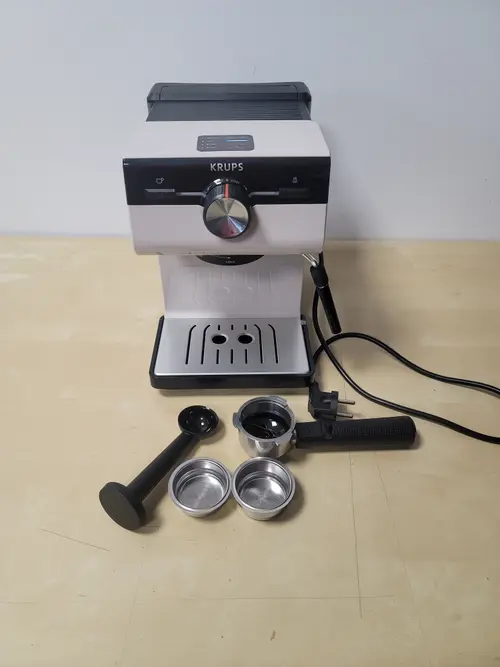 Espressor manual Krups Authentic C40 XP381B10, 15 bari, rezervor apa detasabil 2 L, duza spumare lapte, functie apa fierbinte, oprire automata (Gri)