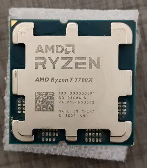 Procesor AMD Ryzen 7 7700X 4.5GHz, AM5, 32MB, 105W (Tray)