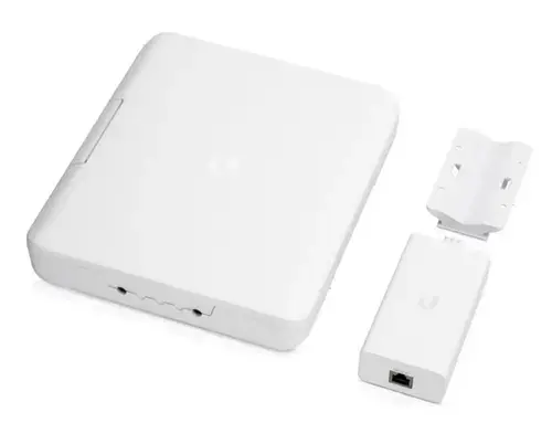Carcasa Exterioara UniFi Switch Flex Utility Ubiquiti USW-Flex-Utility, Patch Cord si Injector PoE 60W incluse