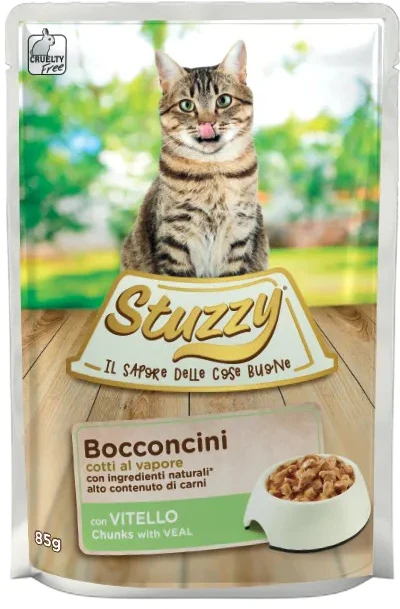 STUZZY Chunks Plic hrană umedă pentru pisici, cu Viţel 85g