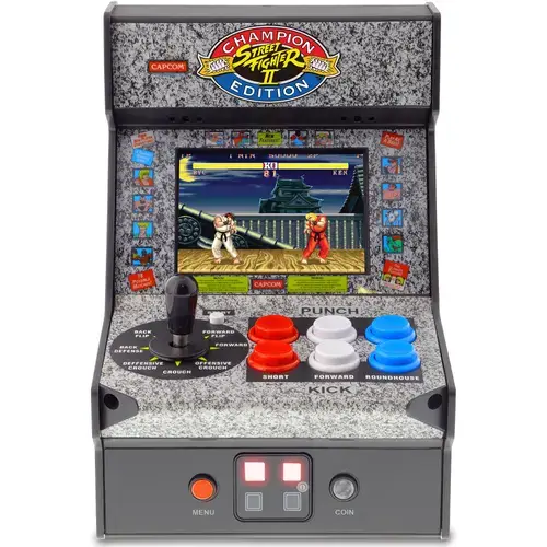 Consola portabila My Arcade Micro Player 7.5inch Street Fighter II Champion Edition Collectible Retro